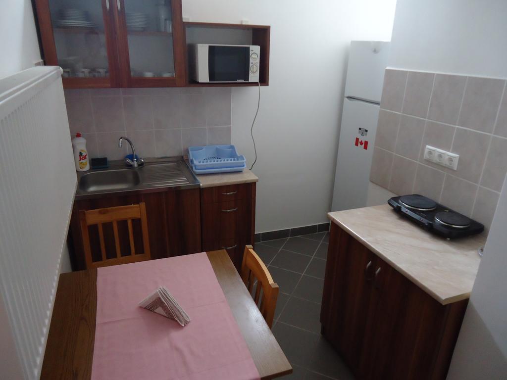 Harmony Panzio Bed & Breakfast ไฮจ์ดุสโซบอสโล ห้อง รูปภาพ